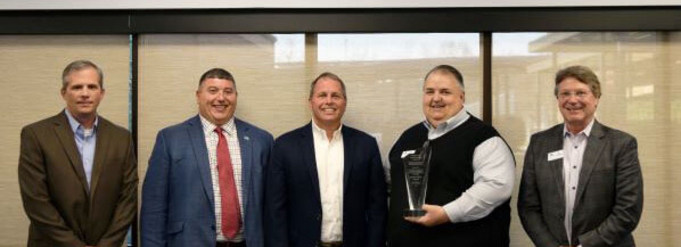 City Honors WCFIBER With Achievement Award WKDK AM 1240 101 7 FM